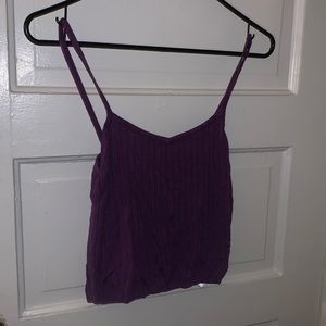 purple tank top